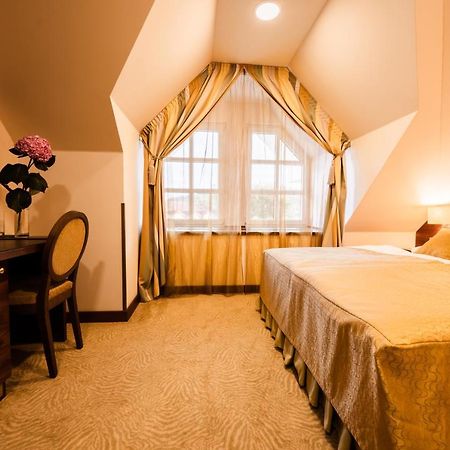 Imperial Casino Strazny Hotel Екстериор снимка