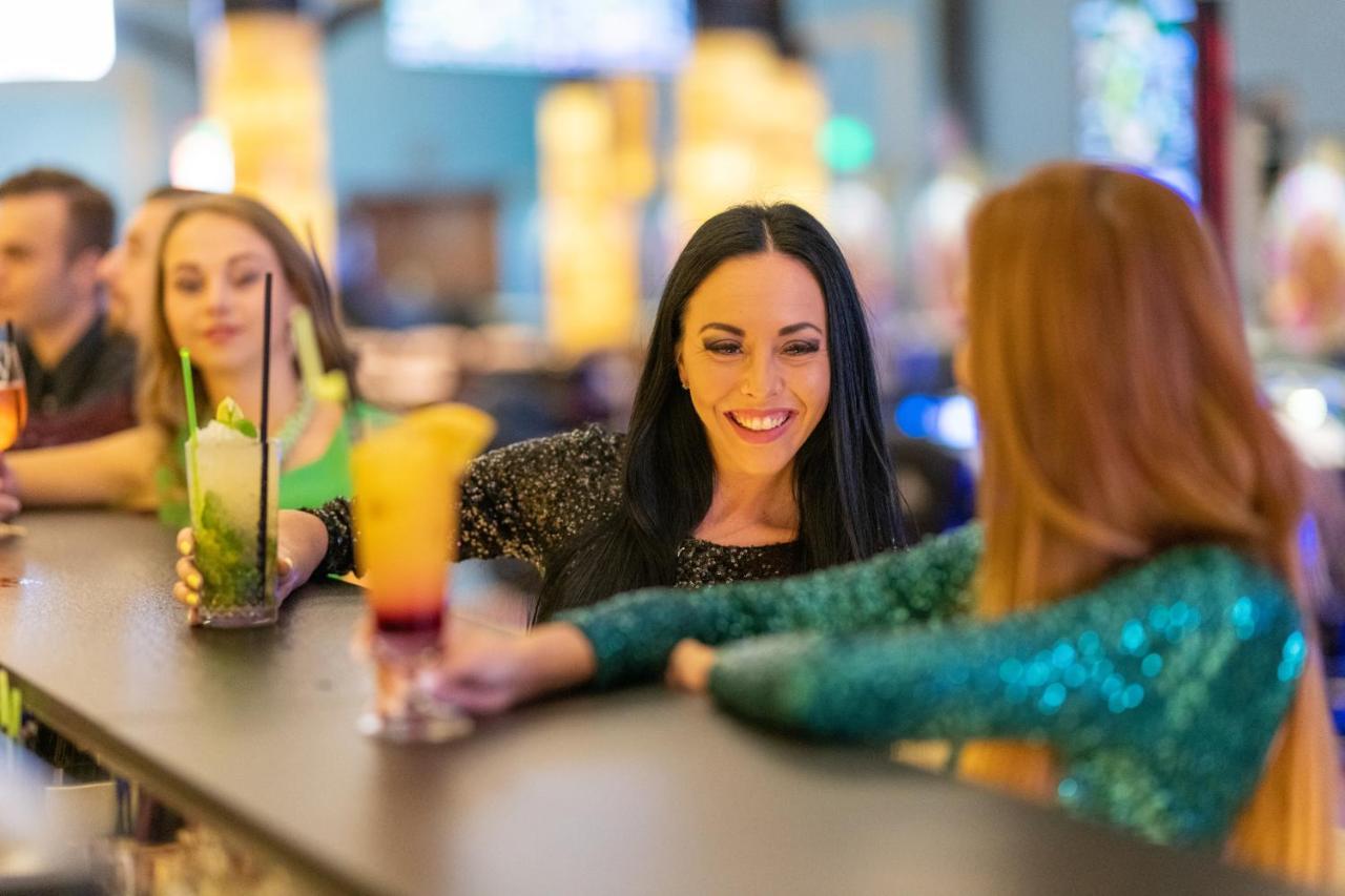 Imperial Casino Strazny Hotel Екстериор снимка